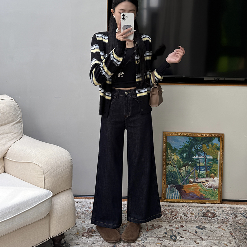 代陌嘉辣妹牛仔裤女装2026秋季新款深蓝高腰弹力小个子九分筒喇裤