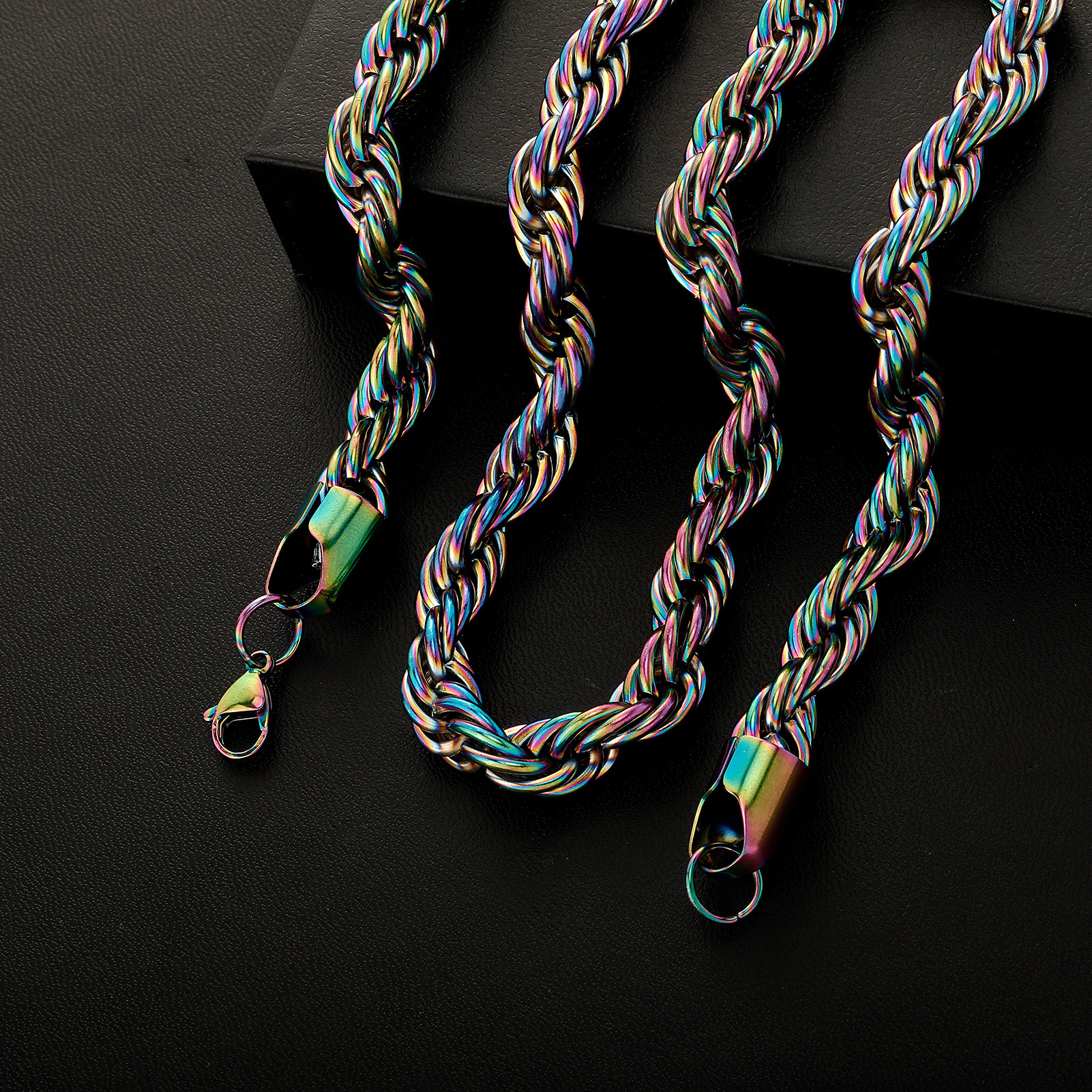 Universal accessory stainless steel with pigtail for men and women