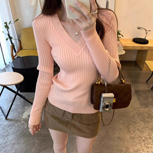 �ȴ��ɫë��V�I�����Ů2025���＾�¿������L��ᘿ����W������