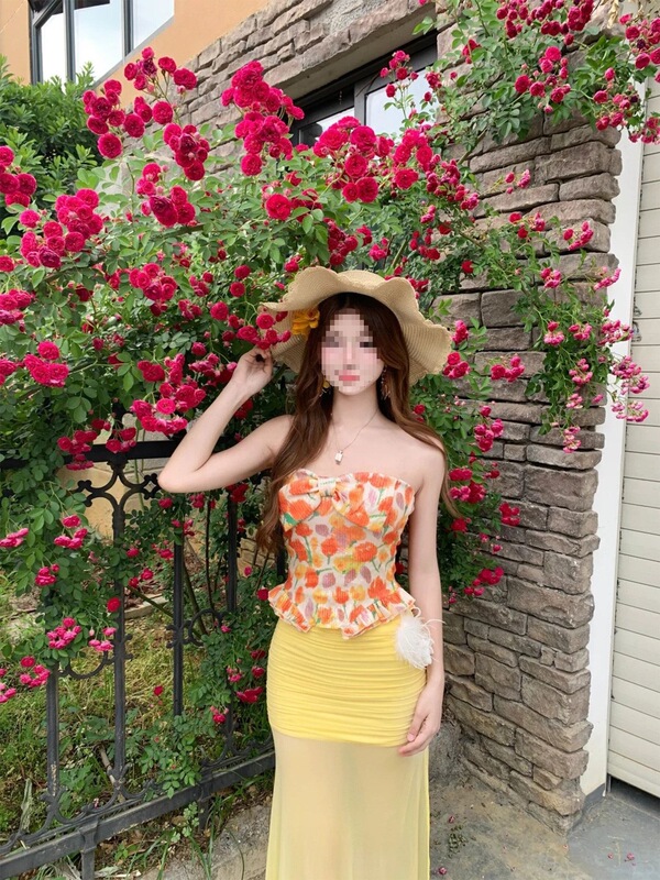 Beach Dopamine Outfit Set: Sanya Beach Dress, Tube Top, Women's Mesh Long Skirt Two-Piece Set