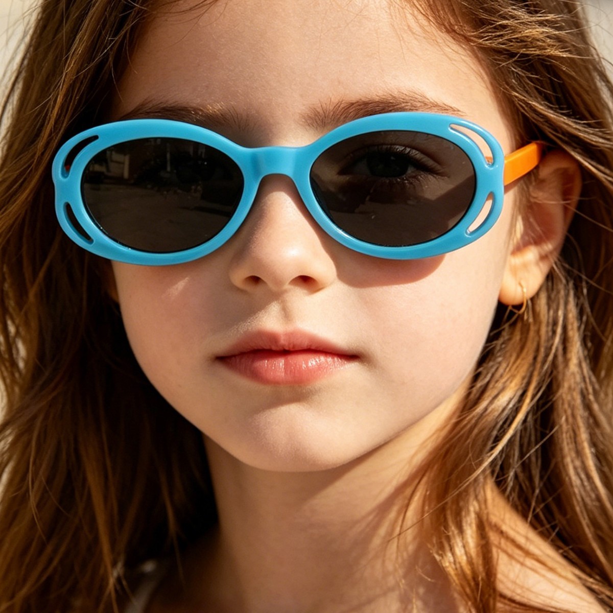Los nuevos niños oval contraste color Camelia hueco personalidad moda gafas de sol calle hip hop desgaste esencial gafas de sol