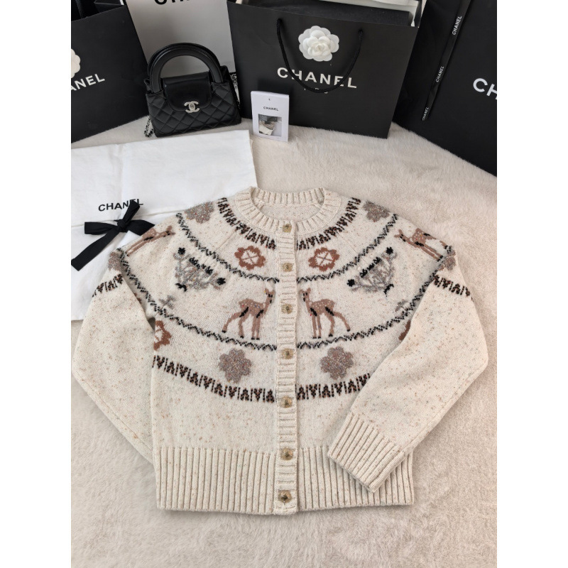 Original Design Chanel-Style Ski Series Small Deer Jacquard Round-Neck Single-Breasted Knitted Cardigan Sweater Coat for Women Original Design Chanel-Style Ski Series Small Deer Jacquard Round-Neck Single-Breasted Knitted Cardigan Sweater Coat for Women