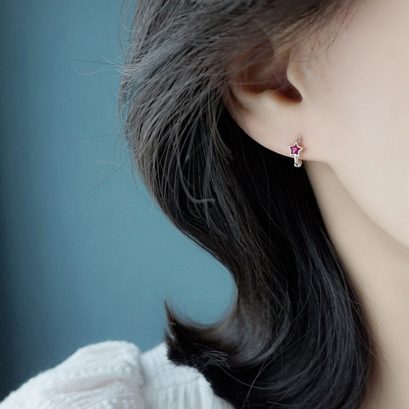 Labret stud lip piercing jewelry styling detail