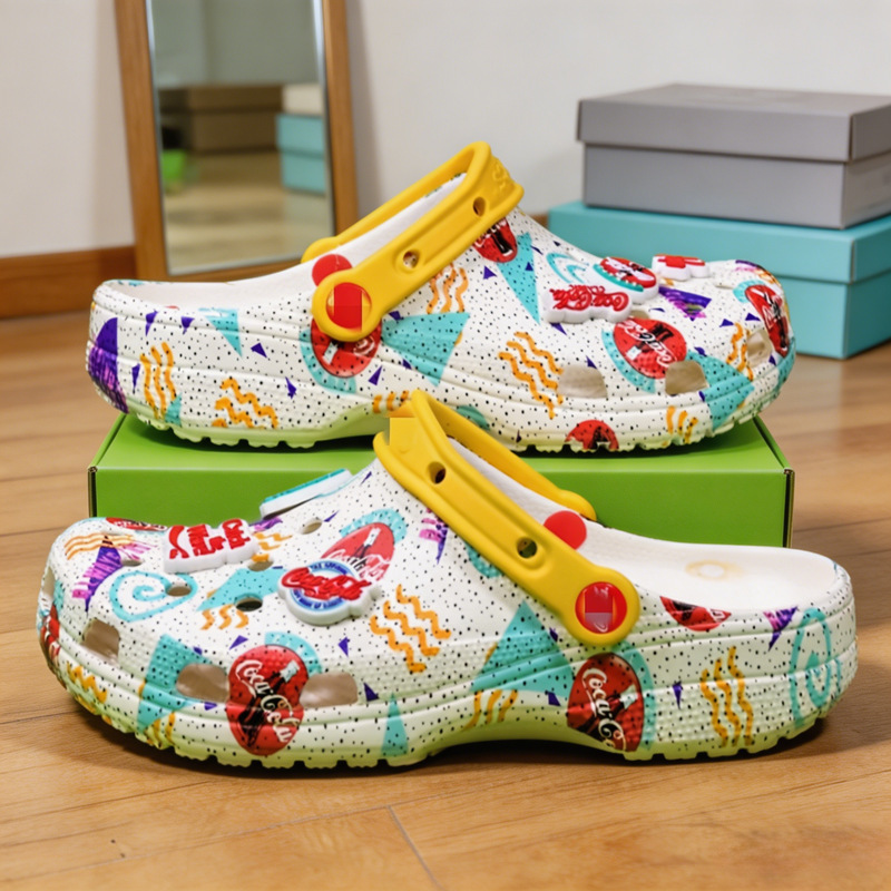 New Coca-Cola Collaboration Style Men's Casual Fashion Clogs and Sandals