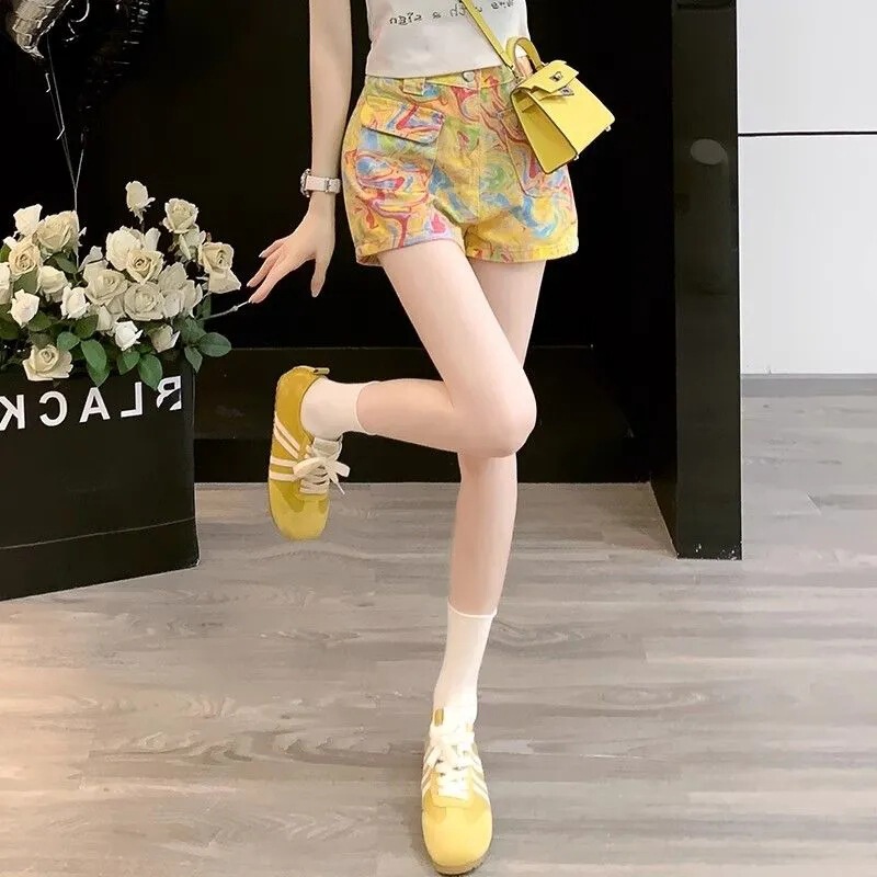 Dopamine American Retro Stylish Colorful Denim Cargo Shorts Summer 2025 New Loose High-Waisted Hot Pants