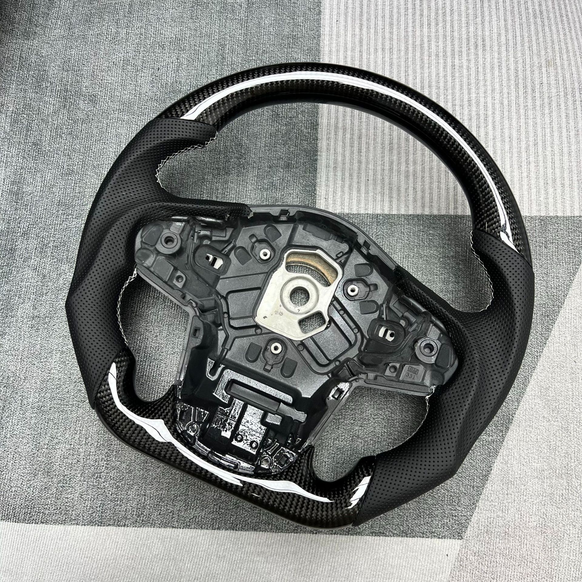 Popular Hot-Selling Carbon Fiber Steering Wheel Processing Suitable for Toyota Supra Car Steering Wheel Customization