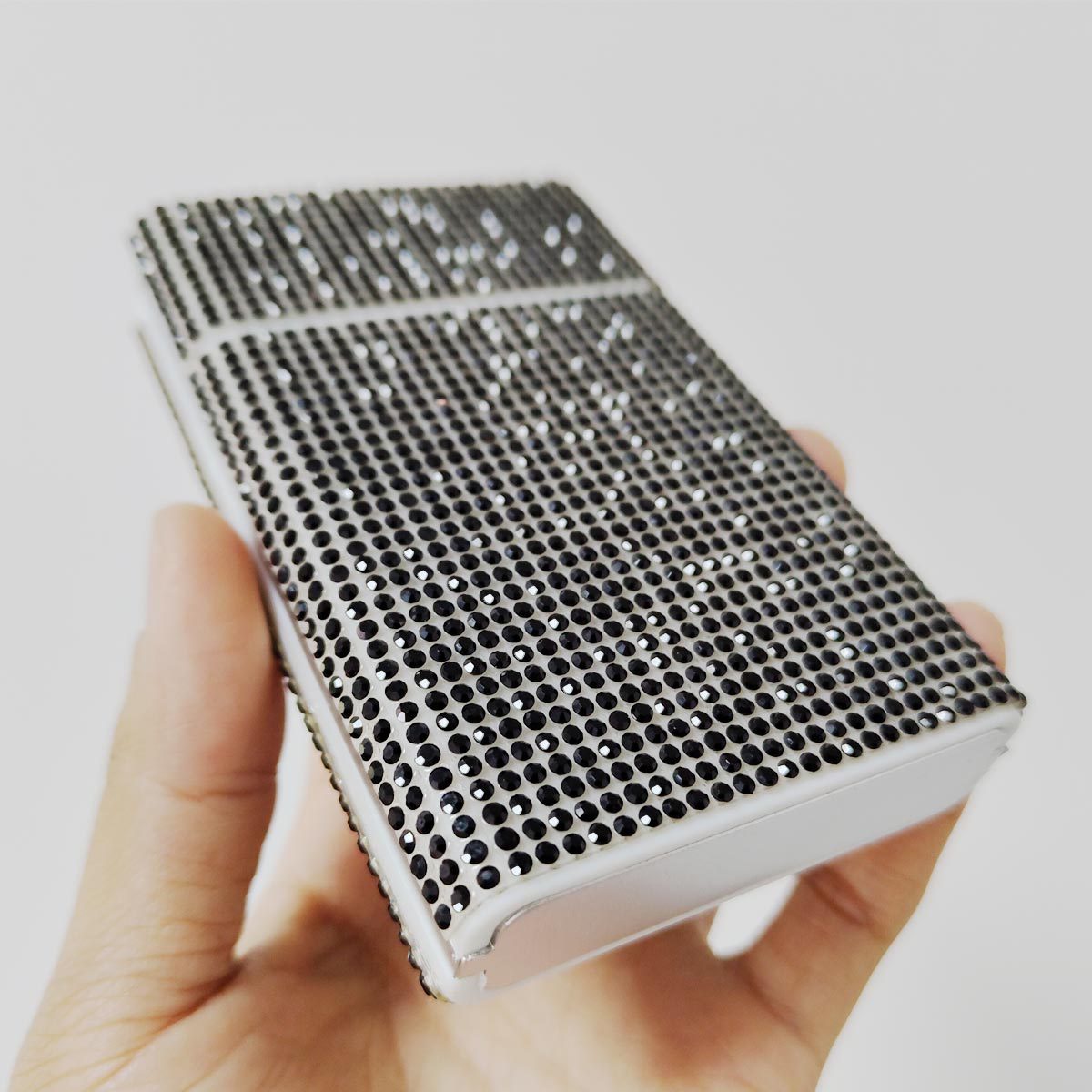 Caja de cigarrillos de diamantes para damas con botón de pulsación y pulsación personalizada caja de cigarrillos de diamantes flash image 10