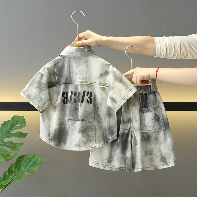 7912 traje de teñido anudado de verano para niños 2025 nueva camisa de estilo occidental para niños bebé verano versión coreana de dos piezas de moda