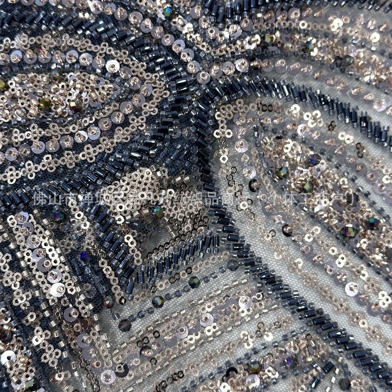Industria pesada cuatro perlas Gaoding serie de lujo vestido de boda modelo de fiesta cena tela de moda esquinilla bordado tubo de perlas