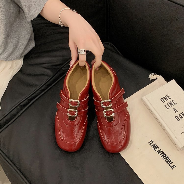Zapatos Retro franceses de mujer 2026 nuevo velcro de verano y otoño zapatos casuales de aire extranjero zapatos de cuero pequeños