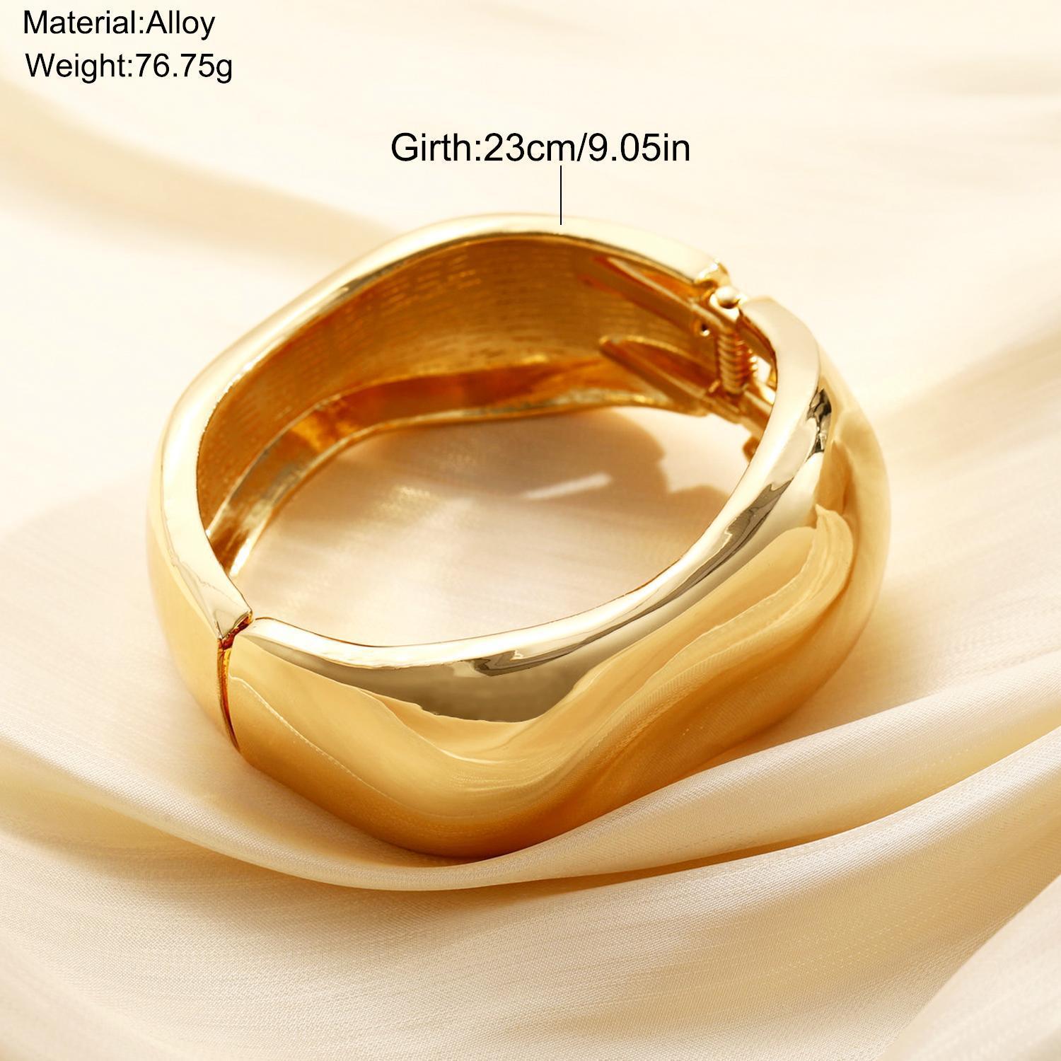 Joyas transfronterizas geométricas personales exageradas pulseras de diseño ancho irregular sensación de nuevo brazalete de mujer