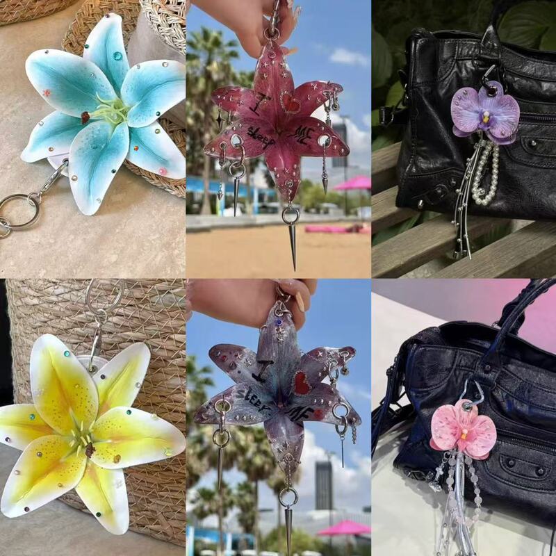 Trendy Artificial Lily Flower Pendant for Women, Fashionable and Unique with a High-End Feel, Sweet and Versatile Keychain Accessory
