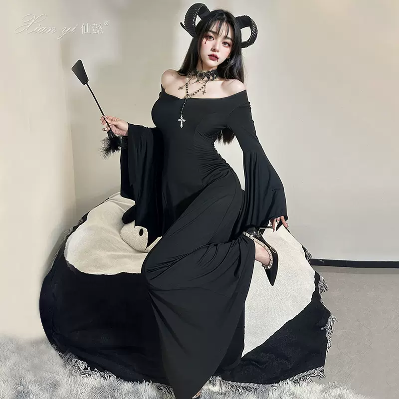 仙懿纯欲暗黑系高级感万圣节辣妹装哥特风黑色长袖连衣裙女装671