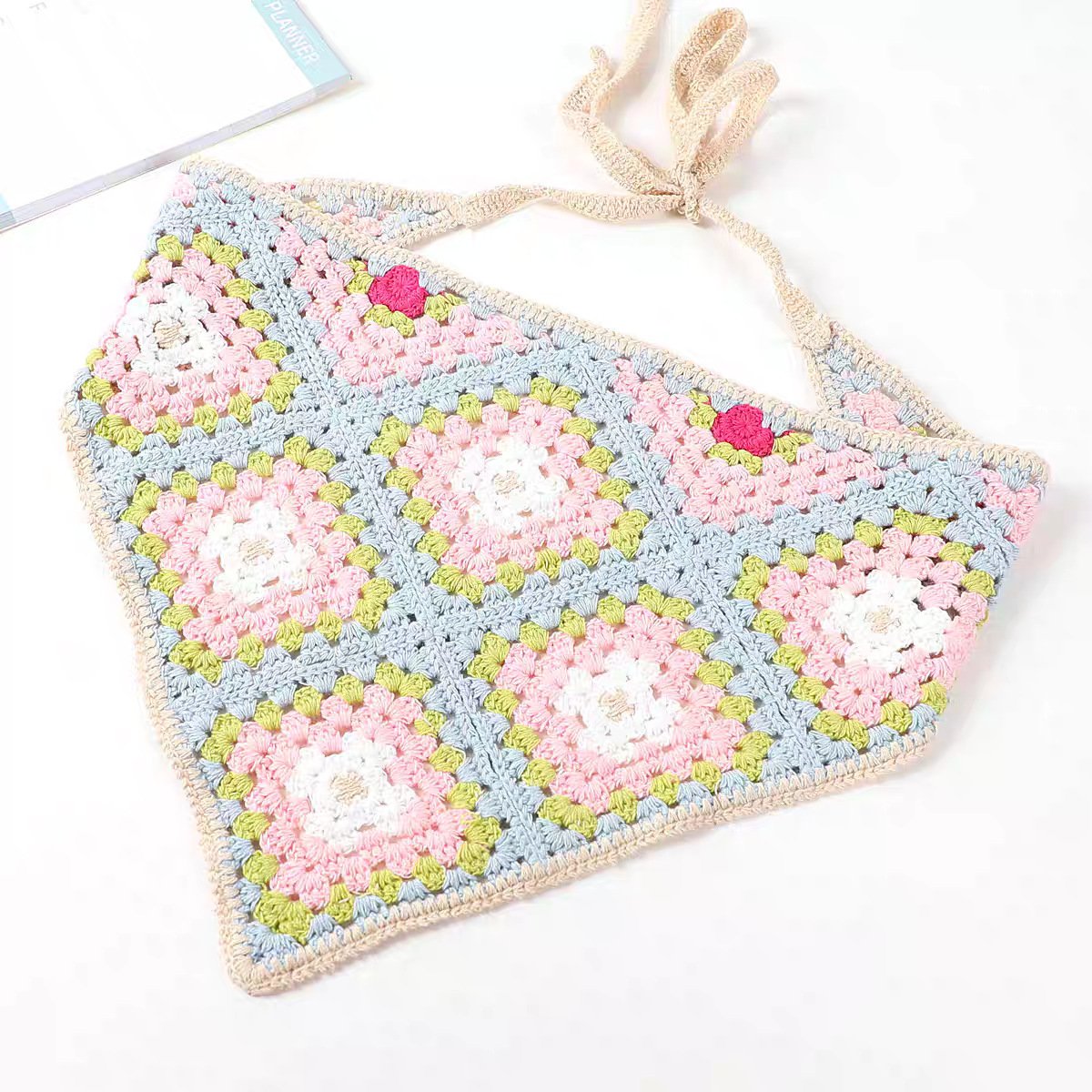 Francia cereza toallas triangulares mujeres primavera y otoño viajes padres-hijos gancho de punto flores hueco pañuelo de arte correa de pelo gorro