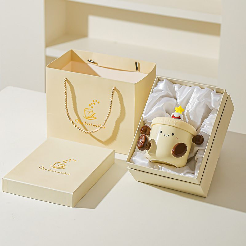 Creativa pintada a mano linda muñeca taza de dibujos animados taza de cerámica taza de café taza de pareja de oficina en casa taza de regalo