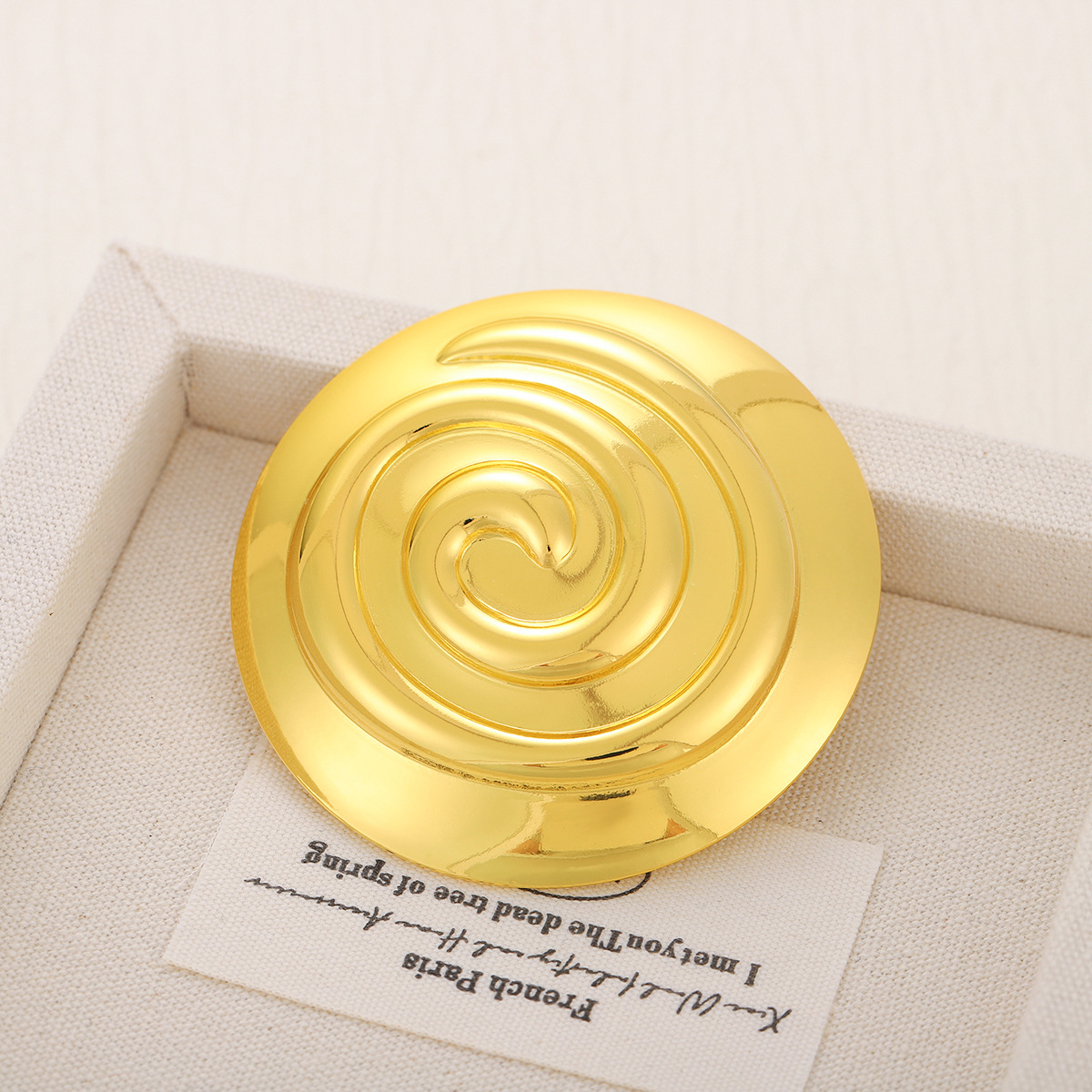 Threaded Stainless Steel Vintage French Light Luxury Fashion Trend Niche Personality High-end Brooch Jewelry_voghion.com