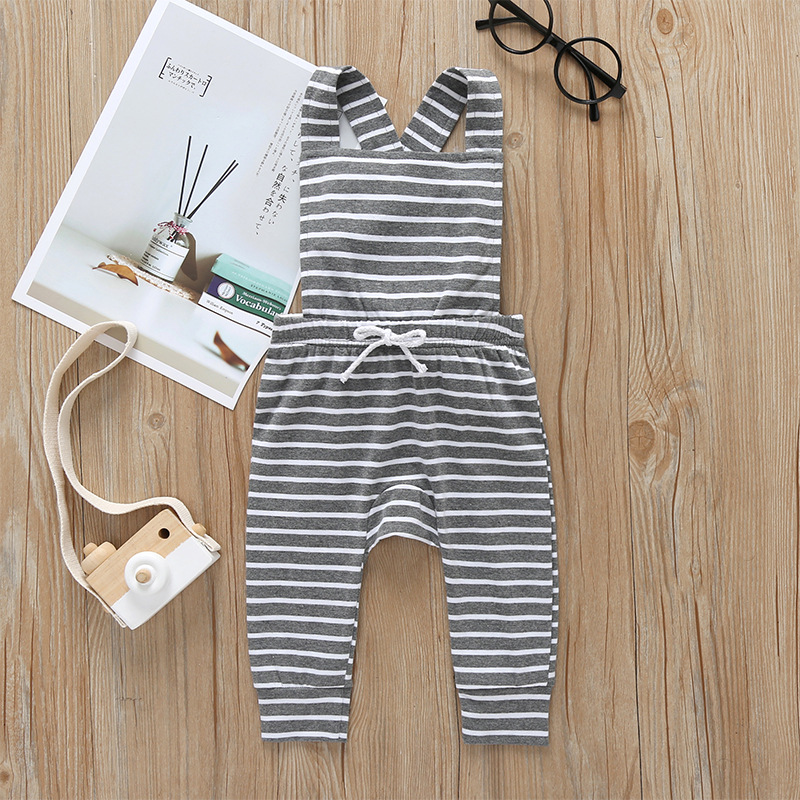 Wholesale Children's Clashing Color Striped Jumpsuit Nihaojewelry display picture 1