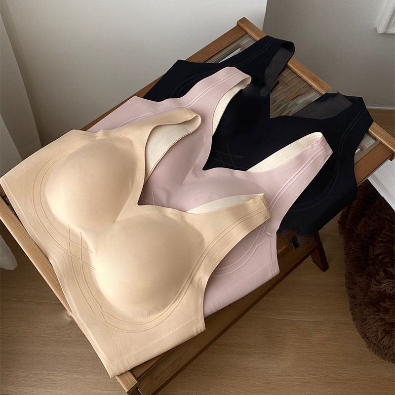 3329塑形无痕大码内衣女薄款聚拢防下垂大胸显小无钢圈舒适文胸罩