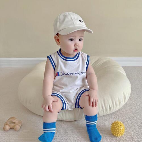 Baby summer vest sleeveless one-piece harem summer jacket for toddlers, boys and girls, thin basketball uniform, sports bag butt jacket