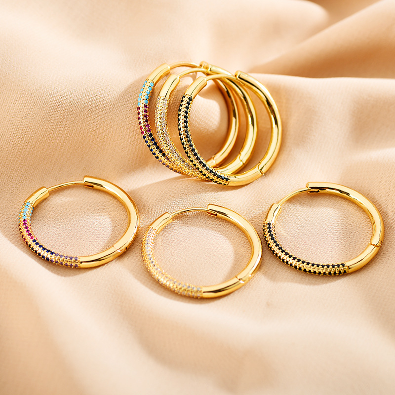 1 Pair Simple Style Solid Color Copper Plating Inlay Zircon Hoop Earrings display picture 6
