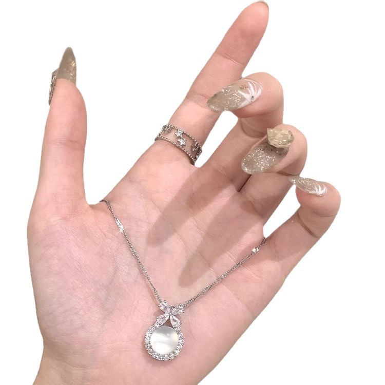 Fashionable chain for key bag  white jade, sophisticated universal accessory, Chanel style 5