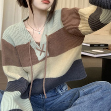 2023春季新款復古撞色條紋系帶針織衫上衣女港味設計感套頭毛衣