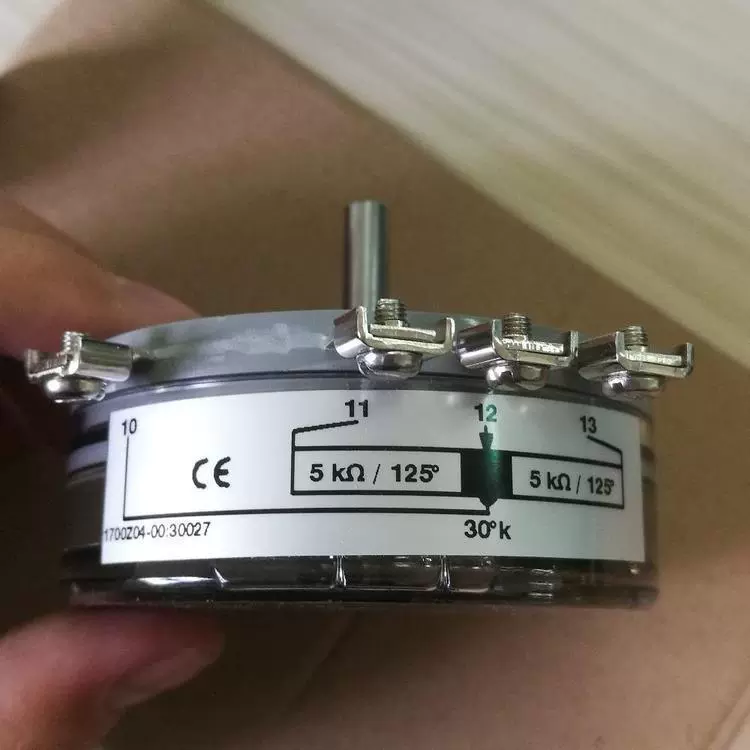 FSG 1302Z10-000.001 Поворотный потенциометр