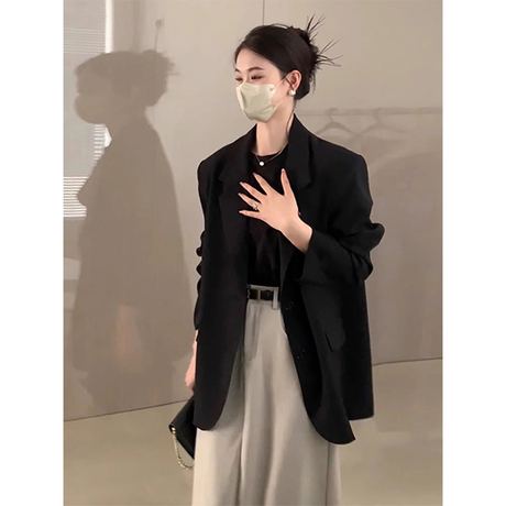 高级感黑色气质西装外套女春秋2025新款韩版小个子休闲宽松小西服