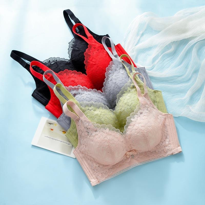 Lace supporting latex wireless bra