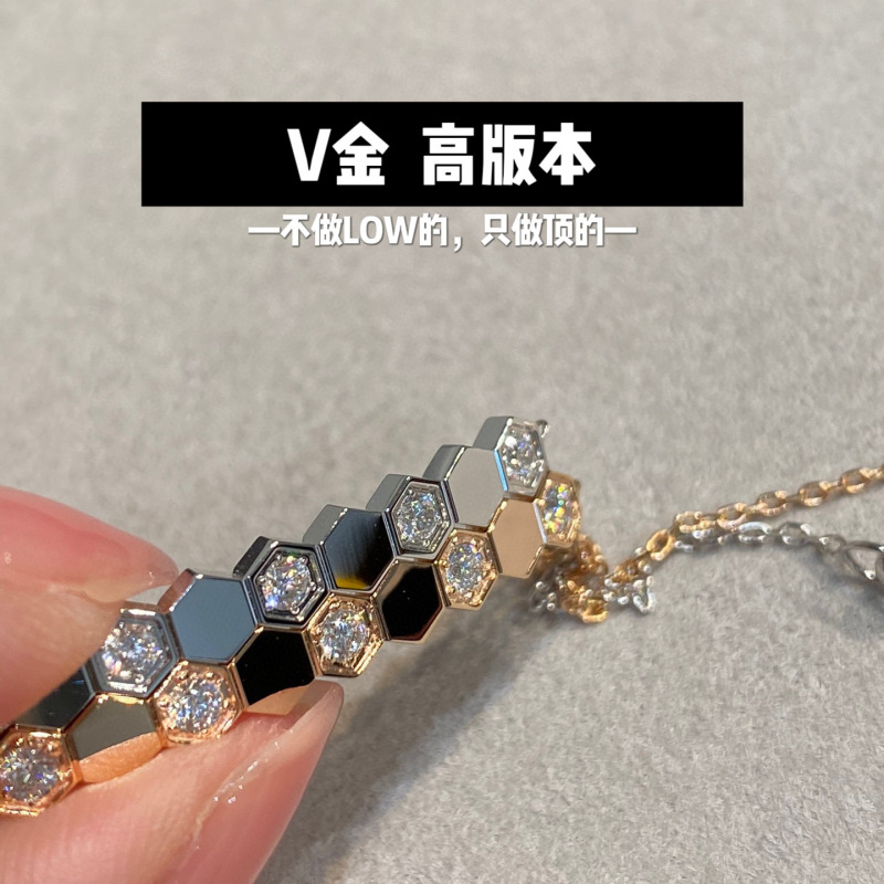 V Golden Bee Nest Class Half Diamond Bracelet Women's High Version Thick 18k Rose Gold Plating CNC Carving Process Not Falling V Golden Bee Nest Class Half Diamond Bracelet Women's High Version Thick 18k Rose Gold Plating CNC Carving Process Not Falling