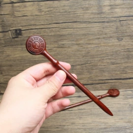 木质工艺品;宗教法器