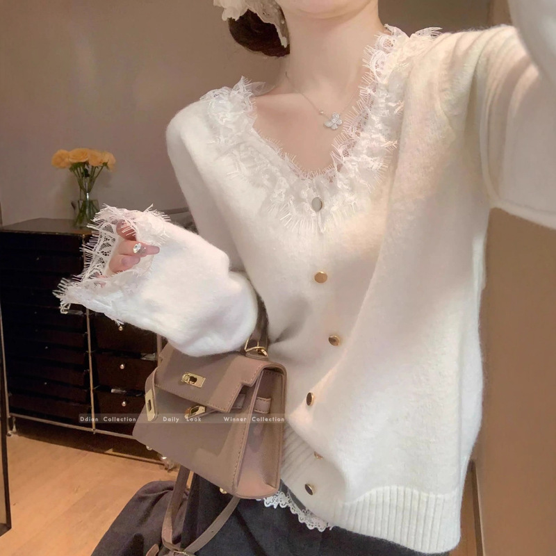 Designed V-Neck Sweater for Women, Spring & Fall Lace Bottoming Shirt for Women, Unique and Super Nice Knitted Top That Can Be Worn Outside