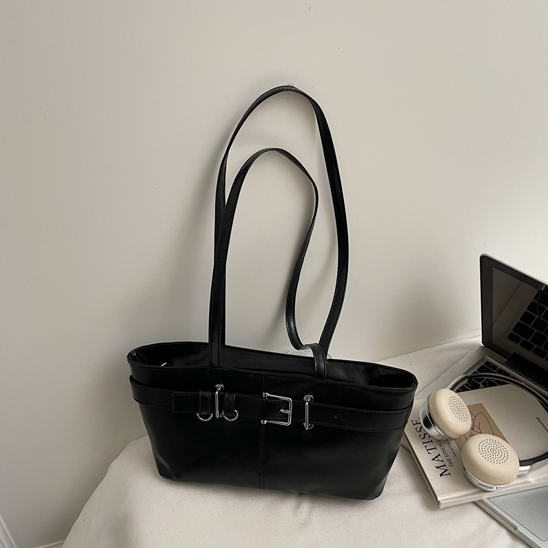 Diseño de nicho coreano de piel de aceite, bolsas de brazo casuales populares para mujeres, bolsas de hombro de lujo ligeras y personales, retro versátiles