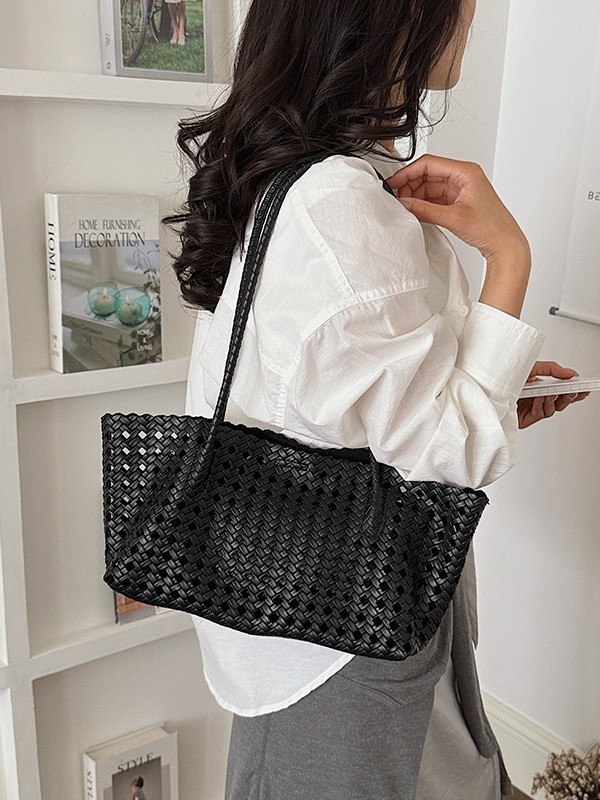 Bolsa de hombro de tejido hueco para mujeres 2026 nueva moda coreana transfronteriza bolso de madre y bebé bolso de lujo ligero