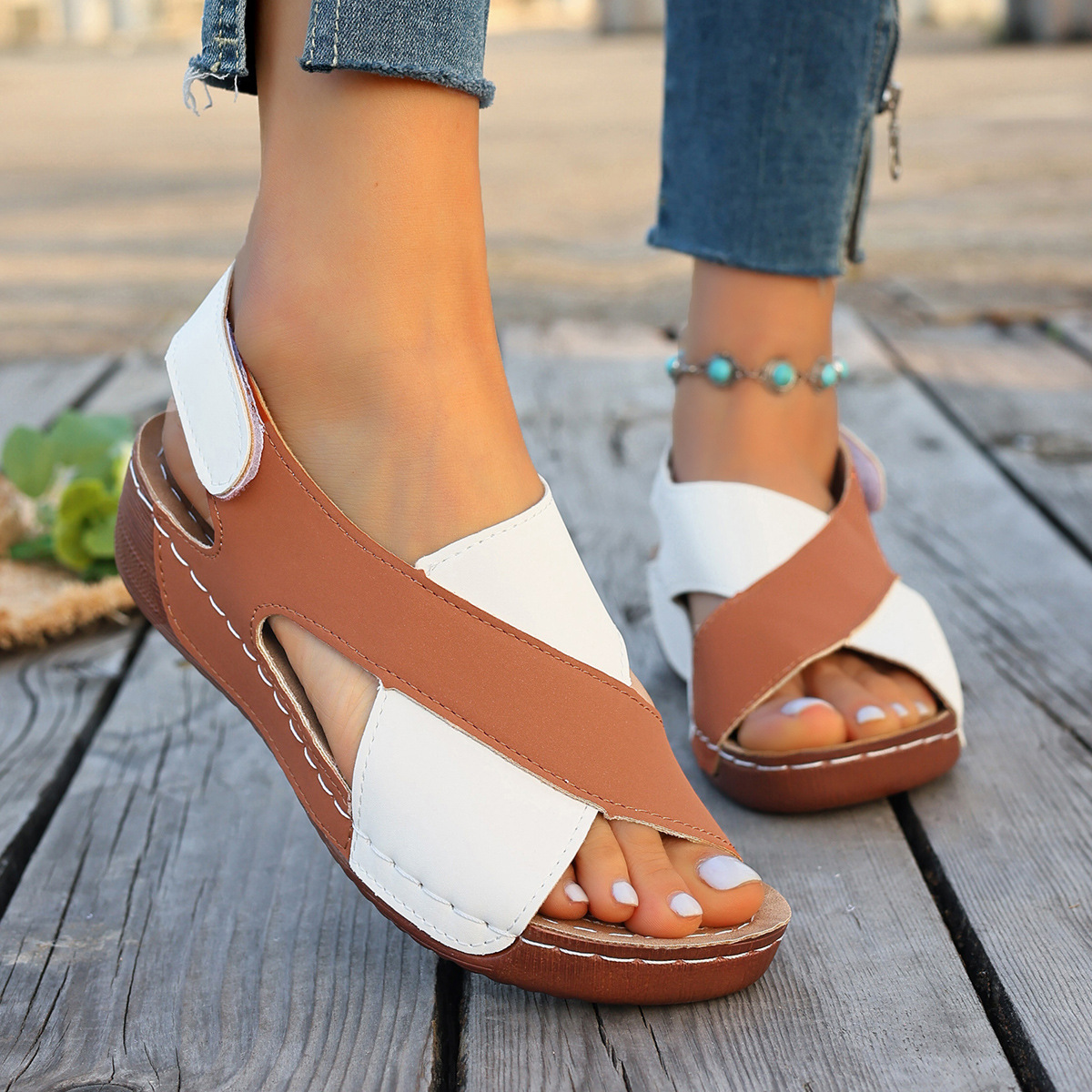 Europa y América sandalias romanas para mujeres de 45 yardas de verano nuevo muffins con faldas casuales sandalias de playa versátiles