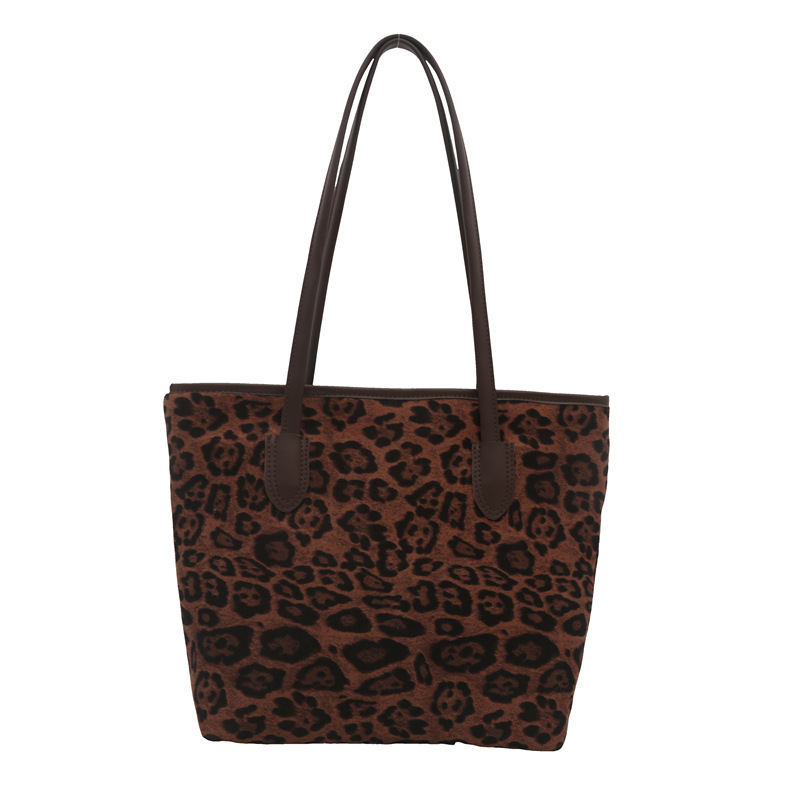 Este año super fuego leopardo bolso para mujeres 2024 nuevo estilo versátil otoño invierno estudiantes de gran capacidad clase bolsa de viaje de hombro