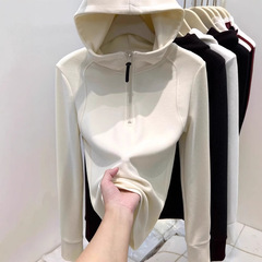 欧品の新型の半ファスナーの両面の徳の絨毯の帽子の衛の女性の秋冬のベルベットのデザイン感の底のシャツの上着の帽子のシャツ
