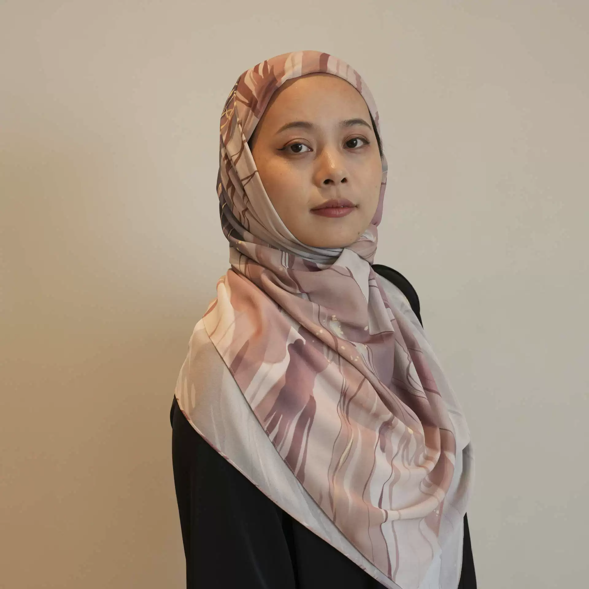 Bofu 2025 Cross-border Golden Flow Sand Earth Color Square Hijab tie printed head scarf