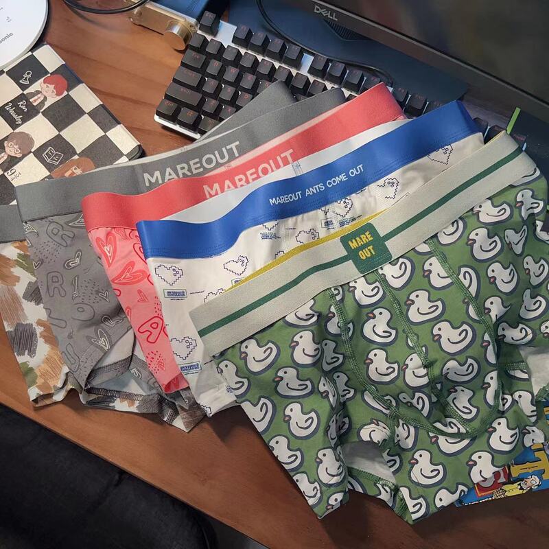 Trendy Men's Cotton Cartoon Underwear Separate Packaging Boxer Sports Four Corner Printed Fashionable Youth Shorts Men Trendy Men's Cotton Cartoon Underwear Separate Packaging Boxer Sports Four Corner Printed Fashionable Youth Shorts Men