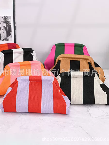 New Korean-Style Knitted Crossbody Bag for Women, Solid Color, Versatile Candy-Colored Yarn, Simple and Portable Mobile Phone Coin Purse