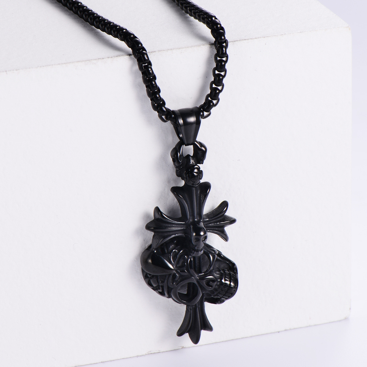 13g Weight Skull Pattern Unisex Gender Retro Style Gold, Silver, Black Color Skull Cross Jesus Stainless Steel Punk Style Pendant Wholesale Nihaojewelry 7