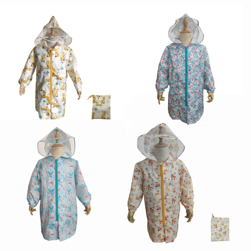 LINDAMOMO Korean Cartoon Pattern Children's Raincoat with Schoolbag Position Children's Poncho for Men and Women with Storage Bag