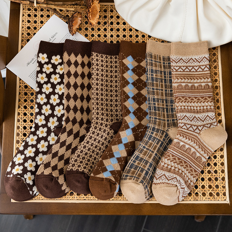 Socks Knitted Jacquard Socks Multi-color Stockings Women's Ankle Sweat-wicking Retro Floral Socks