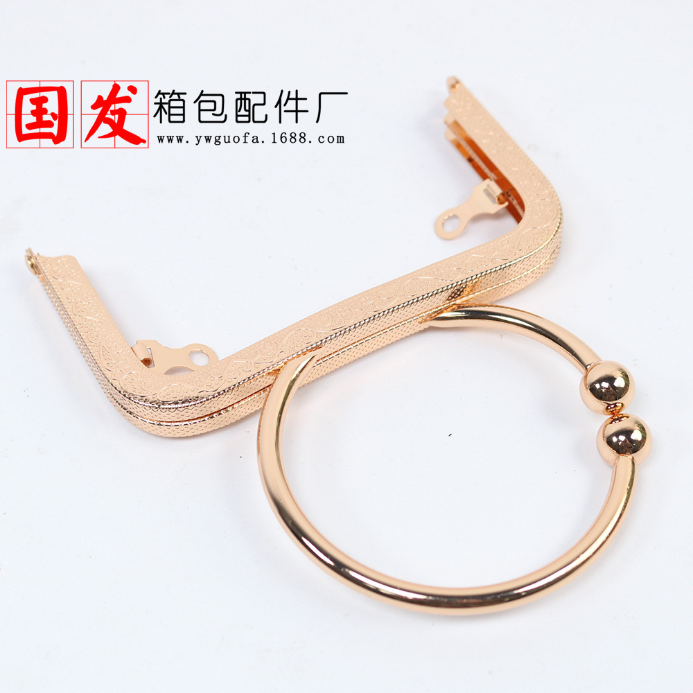 Nuevo producto: agujero de tornillo de 12.5cm cintura cóncava en relieve pulsera en forma de O oro brazalete creativo bolso de mano