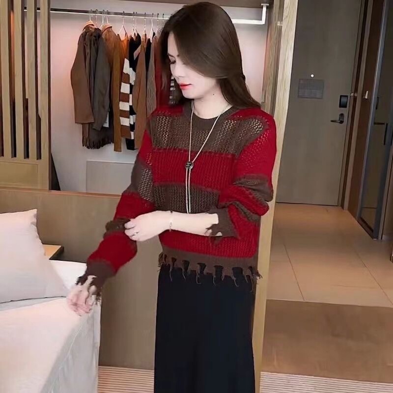 ファッションの洋風のワンピースのスーツの女性の秋の新型のゆったりしているのが見えます。|undefined