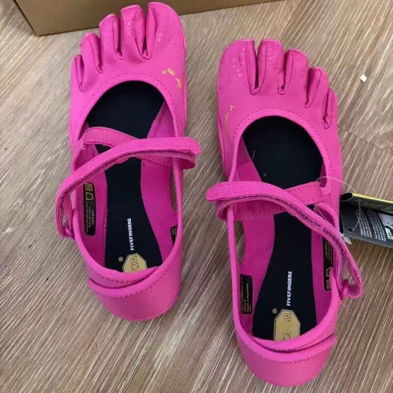 Cross-border V-Soul Fivefingers Yoga Shoes, Pilates Shoes, Women's Sports and Fitness Shoes, Dance Shoes with Separate Toes Cross-border V-Soul Fivefingers Yoga Shoes, Pilates Shoes, Women's Sports and Fitness Shoes, Dance Shoes with Separate Toes