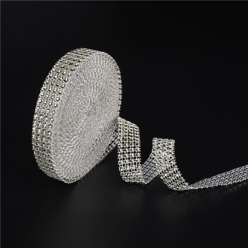 AliExpress europeo y americano 4-fila galvanoplastia imitación hueco diamante cinturón joyería línea diamante cinturón casa hotel decoración amplia fila diamante en stock