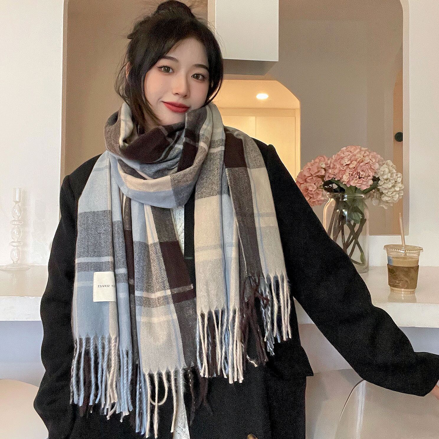 Bufanda borla invierno de las mujeres de alto grado estilo coreano pareja versátil 2023 nuevo chal a cuadros Comercio exterior bufanda transfronteriza