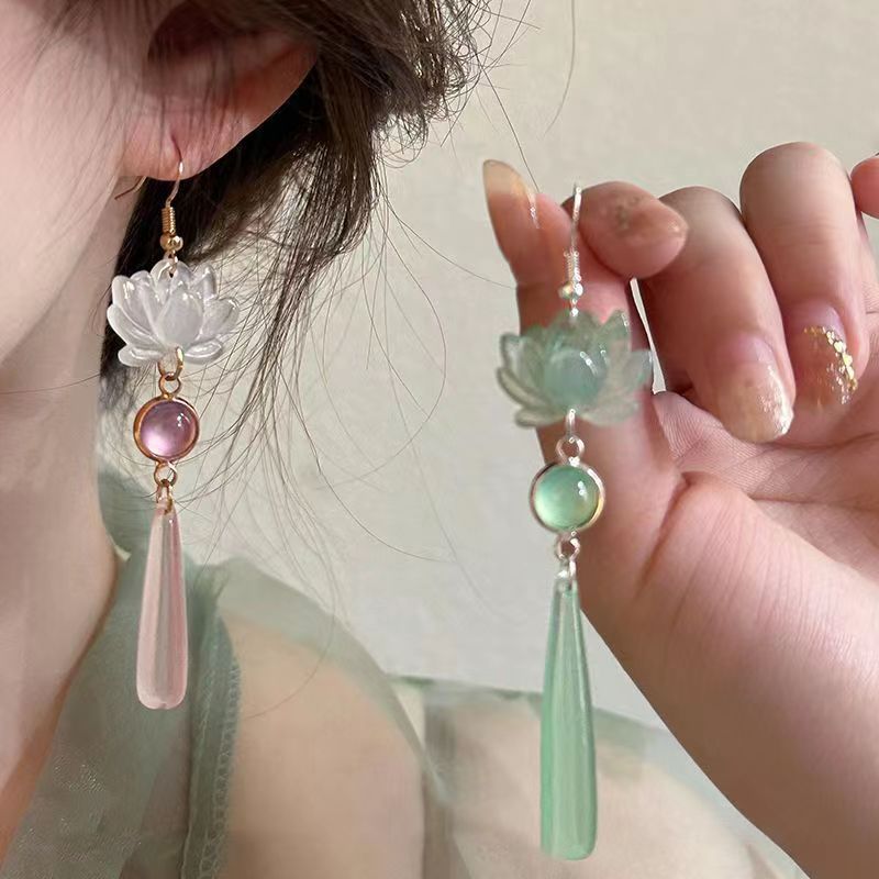 Bu Shenglian New Chinese Lotus Cat's Eye Long Water Drop Earrings Women's National Style Han Dynasty Ancient Style Ear Hooks Ear Clips for Women