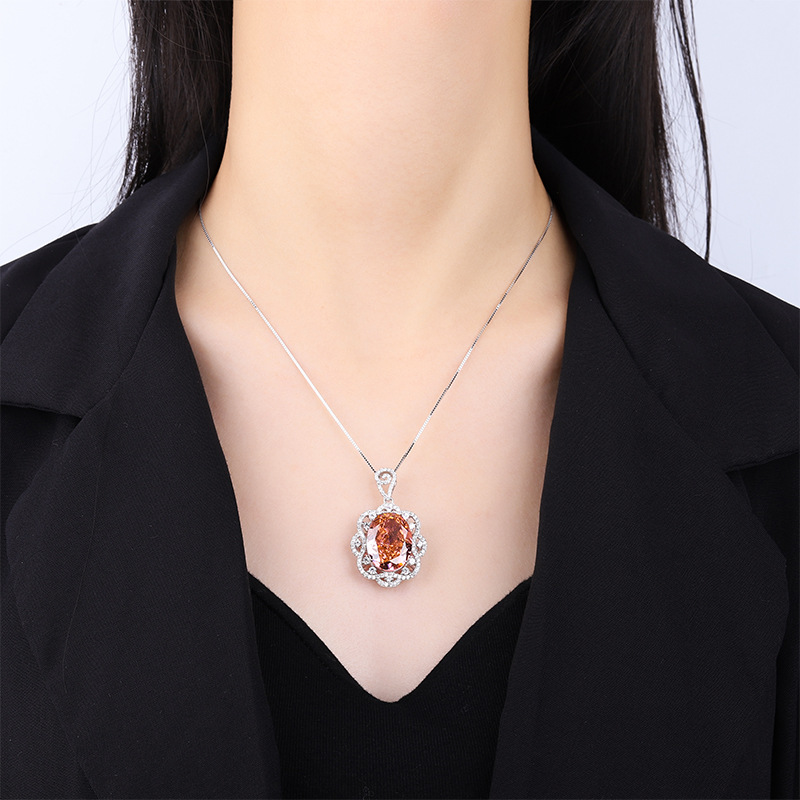 Zhuang Sheng joyería S925 plata de alto carbono diamante flash lujo con incrustaciones gran huevo paloma colgante collar principal 15*20